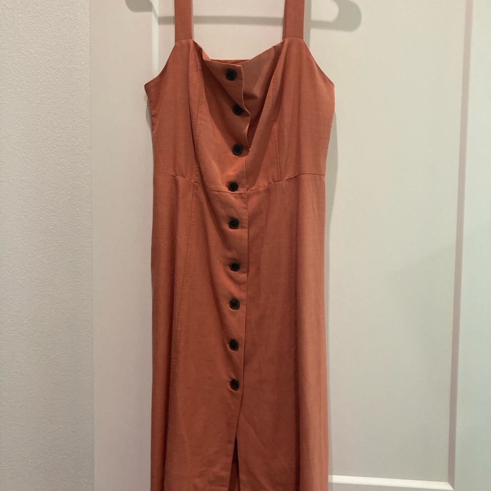 Gap size 4 strap dress. Midi length.